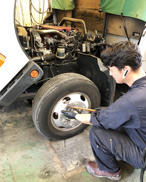 タイヤ打音点検